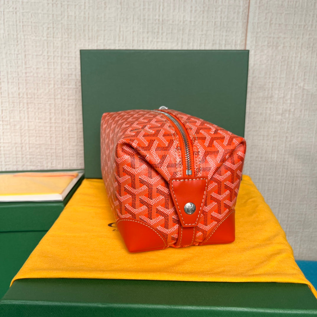 TROUSSE DE TOILETTE BOWLING 25 EN TOILE GOYARDINE ROUGE ORANGE ET CUIR DE VEAU