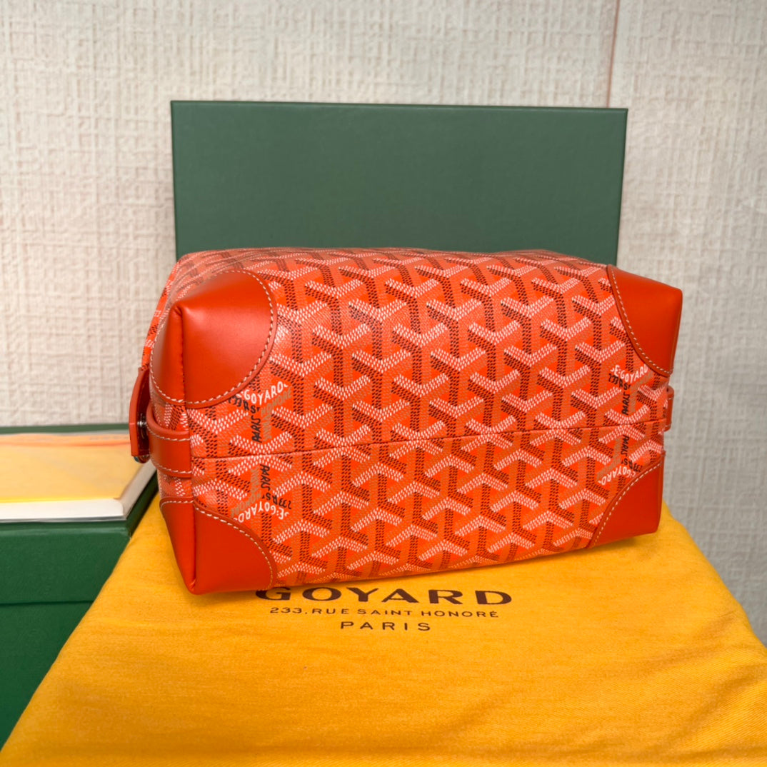 TROUSSE DE TOILETTE BOWLING 25 EN TOILE GOYARDINE ROUGE ORANGE ET CUIR DE VEAU