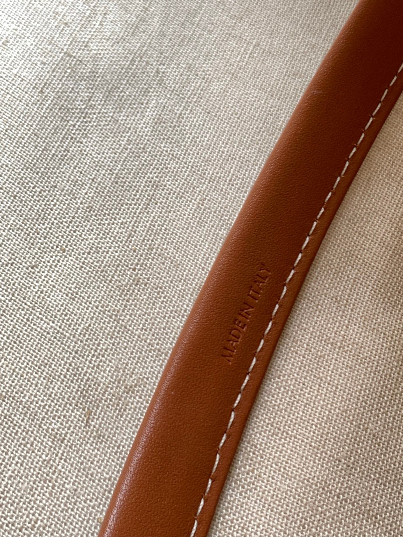 Cabas 41 grande, lona blanca burdeos con múltiples logotipos