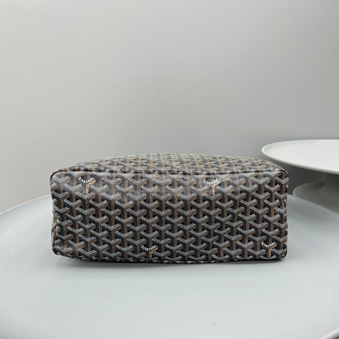 HOBO BOH¨¨ME 34 EN LONA GOYARDINE NEGRA Y PIEL DE BECERRO