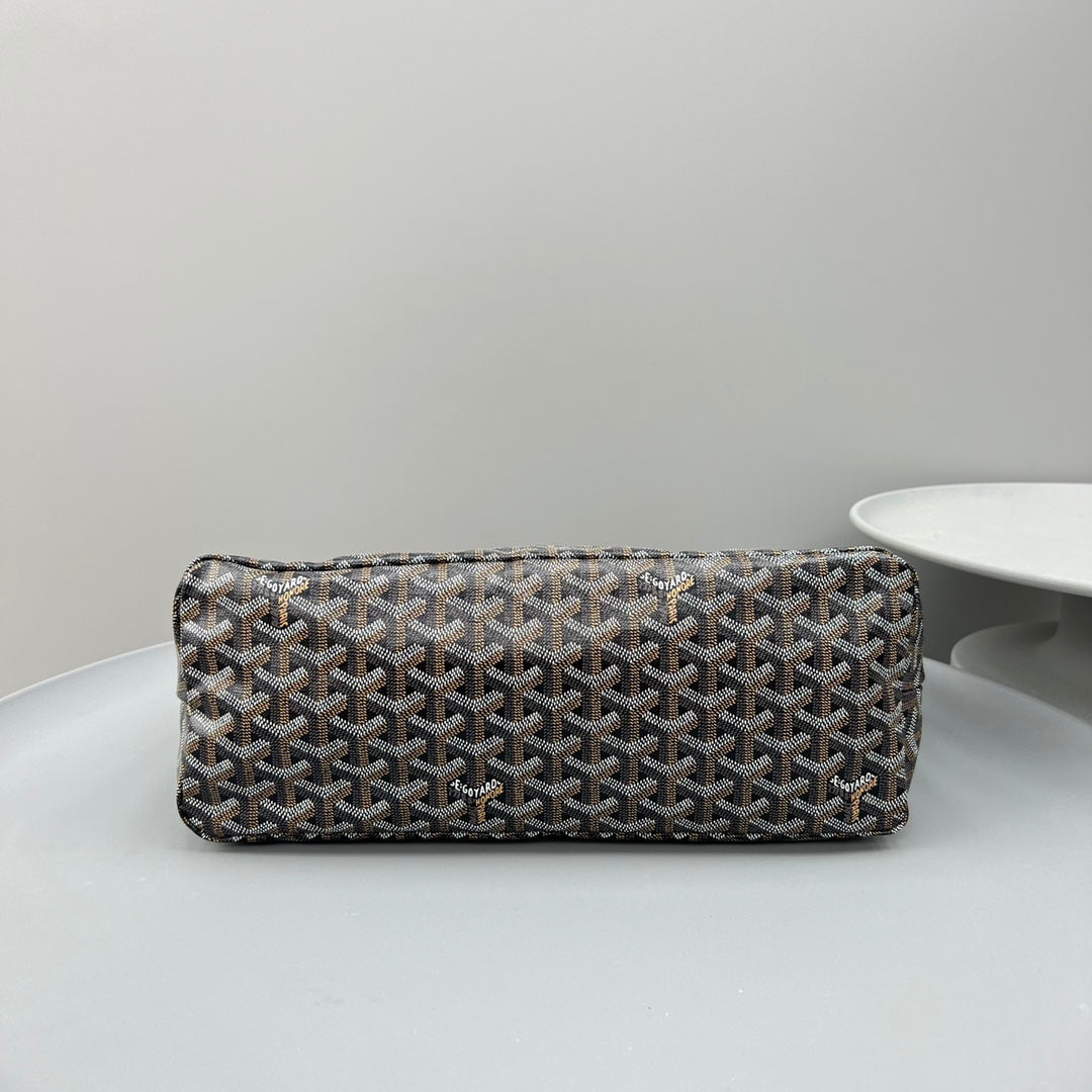 HOBO BOH¨¨ME 34 IN BROWN GOYARDINE CANVAS AND CALFSKIN