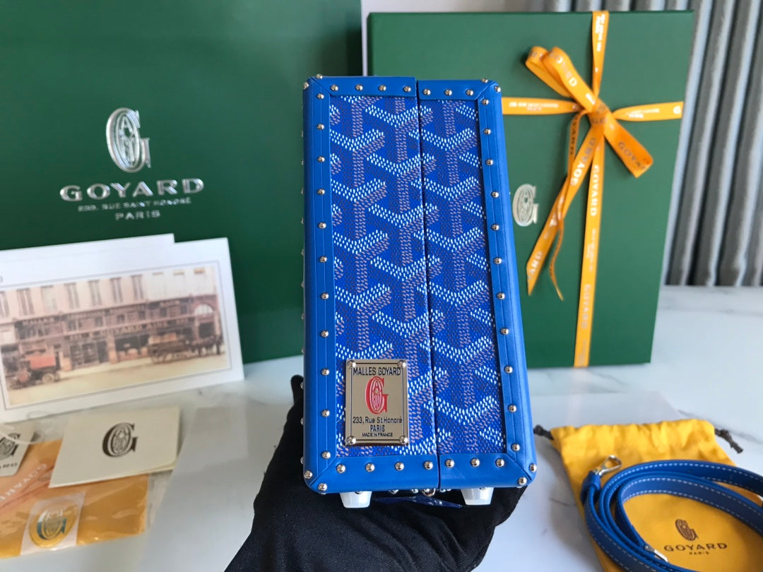 GRAND H?TEL TRUNK BAG 24 IN BLUE GOYARDINE CANVAS AND CALFSKIN