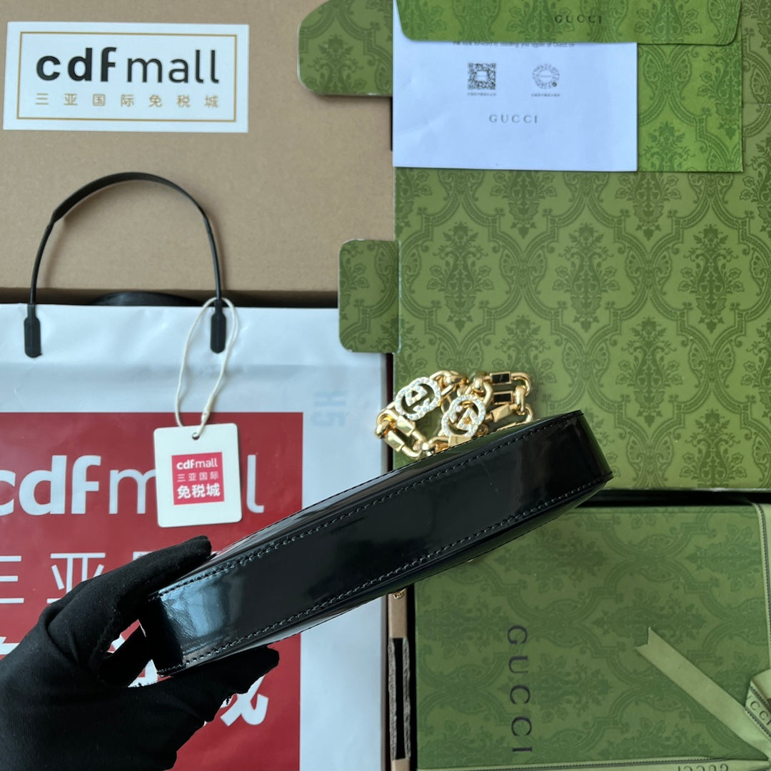 gg jackie mini 19 cm en cuir de veau noir avec chaîne