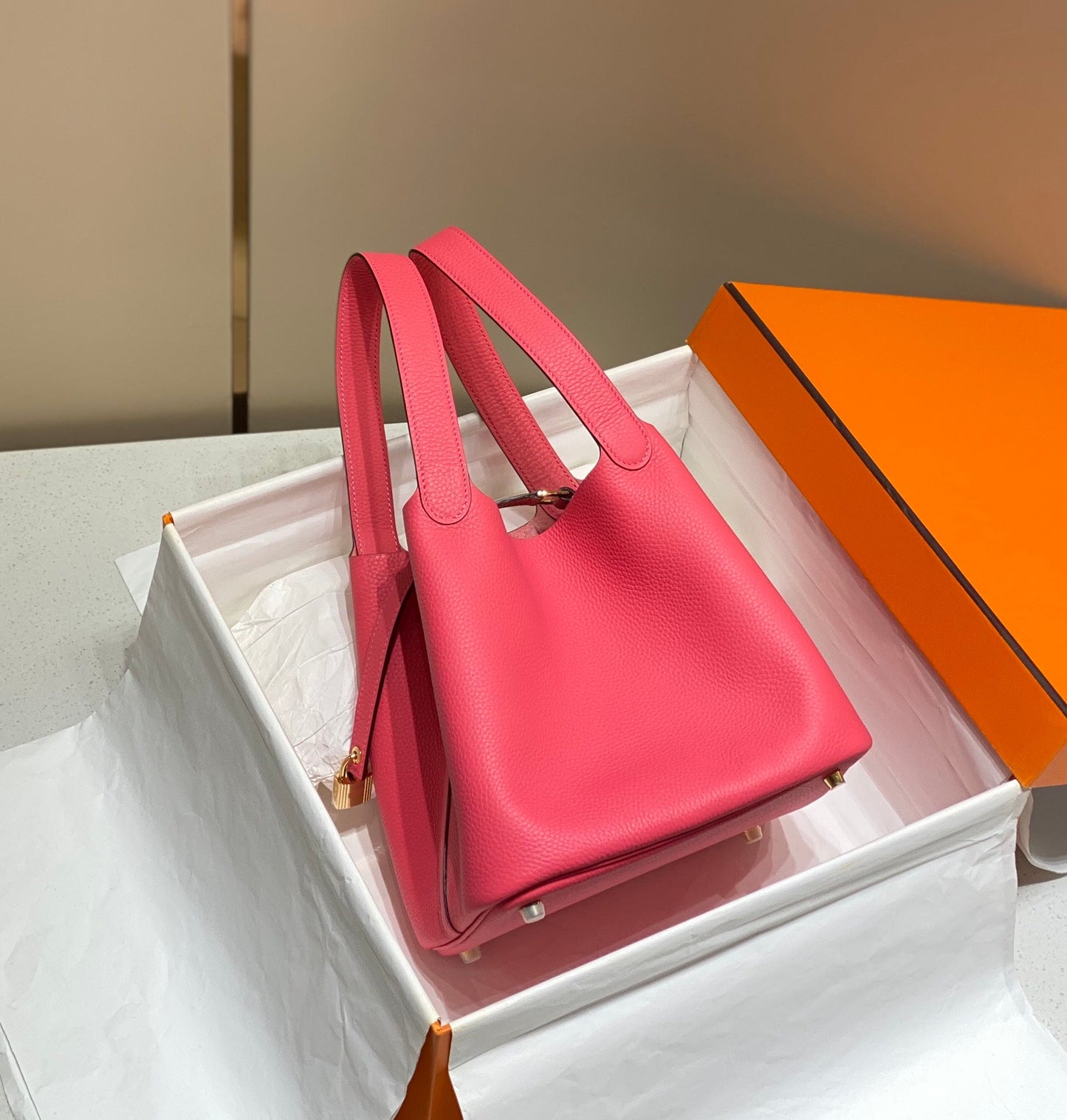 cerradura picotin 22 rosa fuerte togo ghw