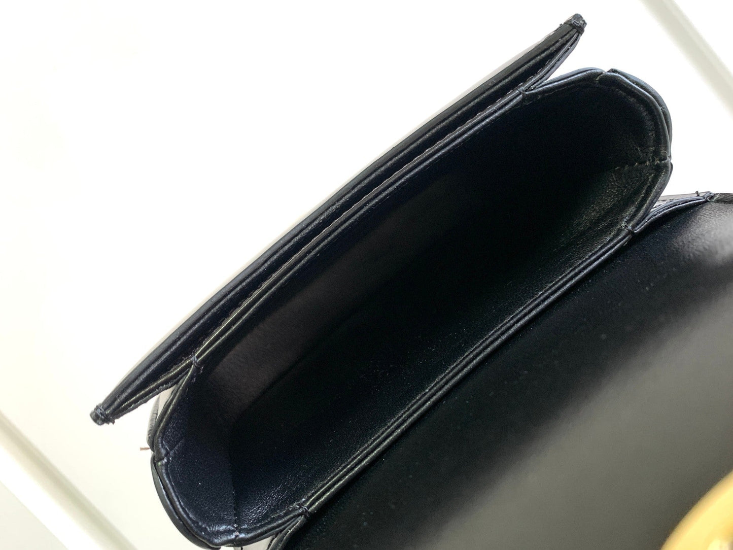 CADENA ADOLESCENTE BESACE TRIOMPHE 15,5 CM PIEL DE BECERRO NEGRA