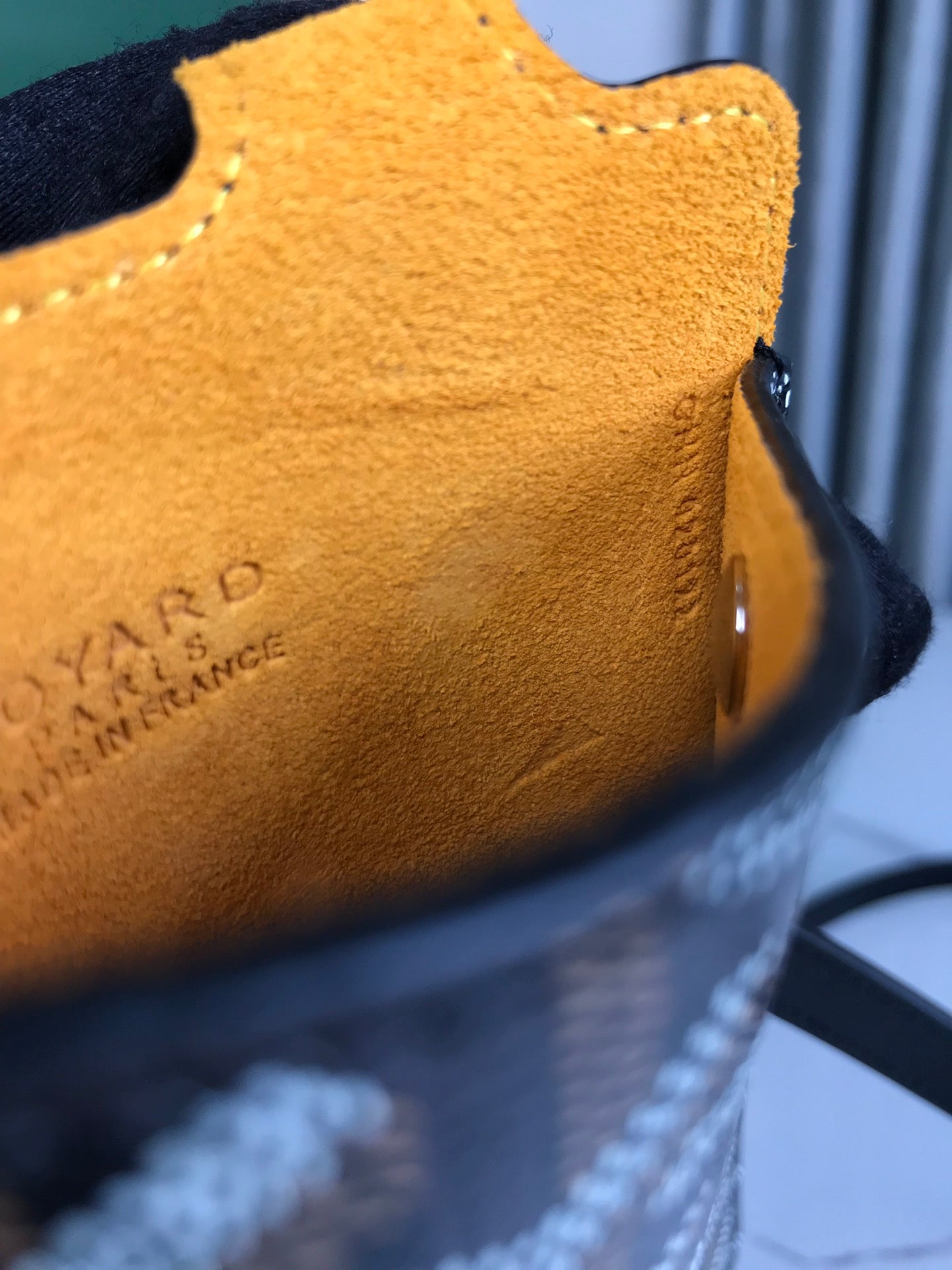 MONTMARTRE GM CASE 18 EN TOILE GOYARDINE NOIRE