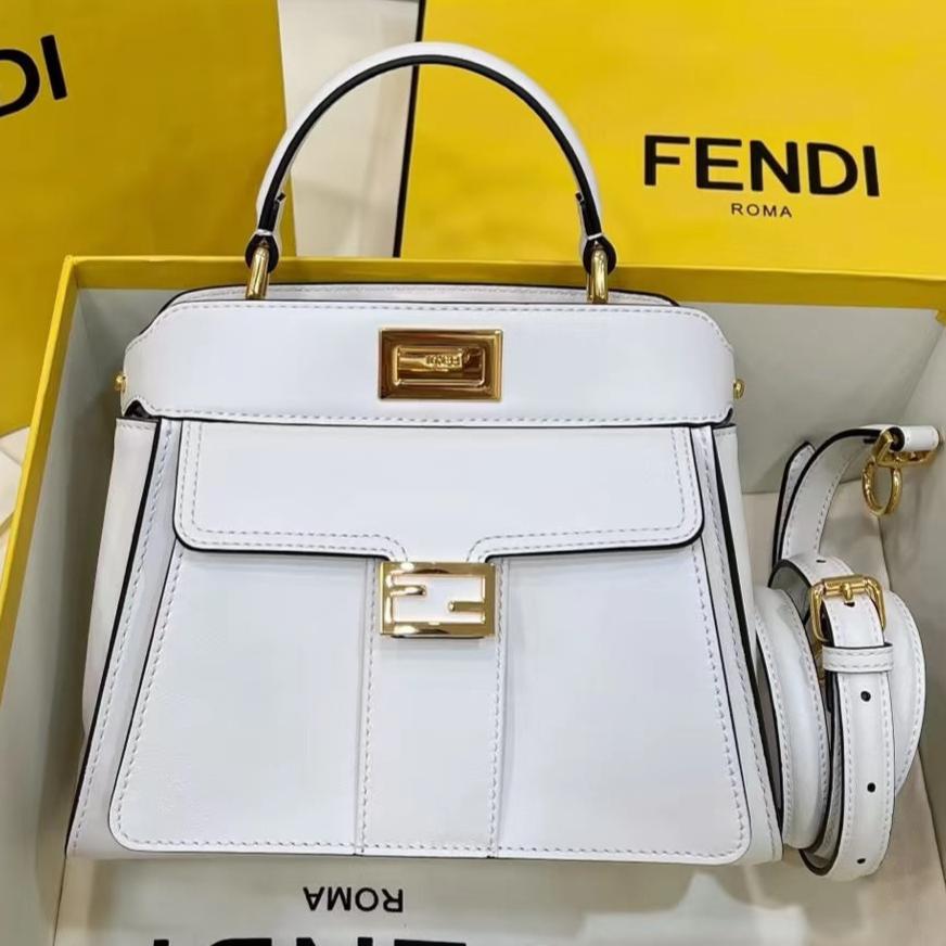BOLSO FENDI PEEKABOO MINI 23 DE PIEL DE BECERRO BLANCA CON HERRAJES DORADOS
