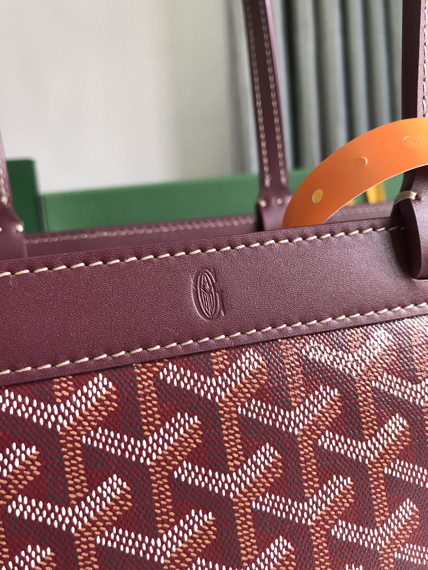 SAC BELLECHASSE BIAUDE PM 36 EN TOILE GOYARDINE ROUGE VIN ET GARNITURES EN CUIR DE VEAU