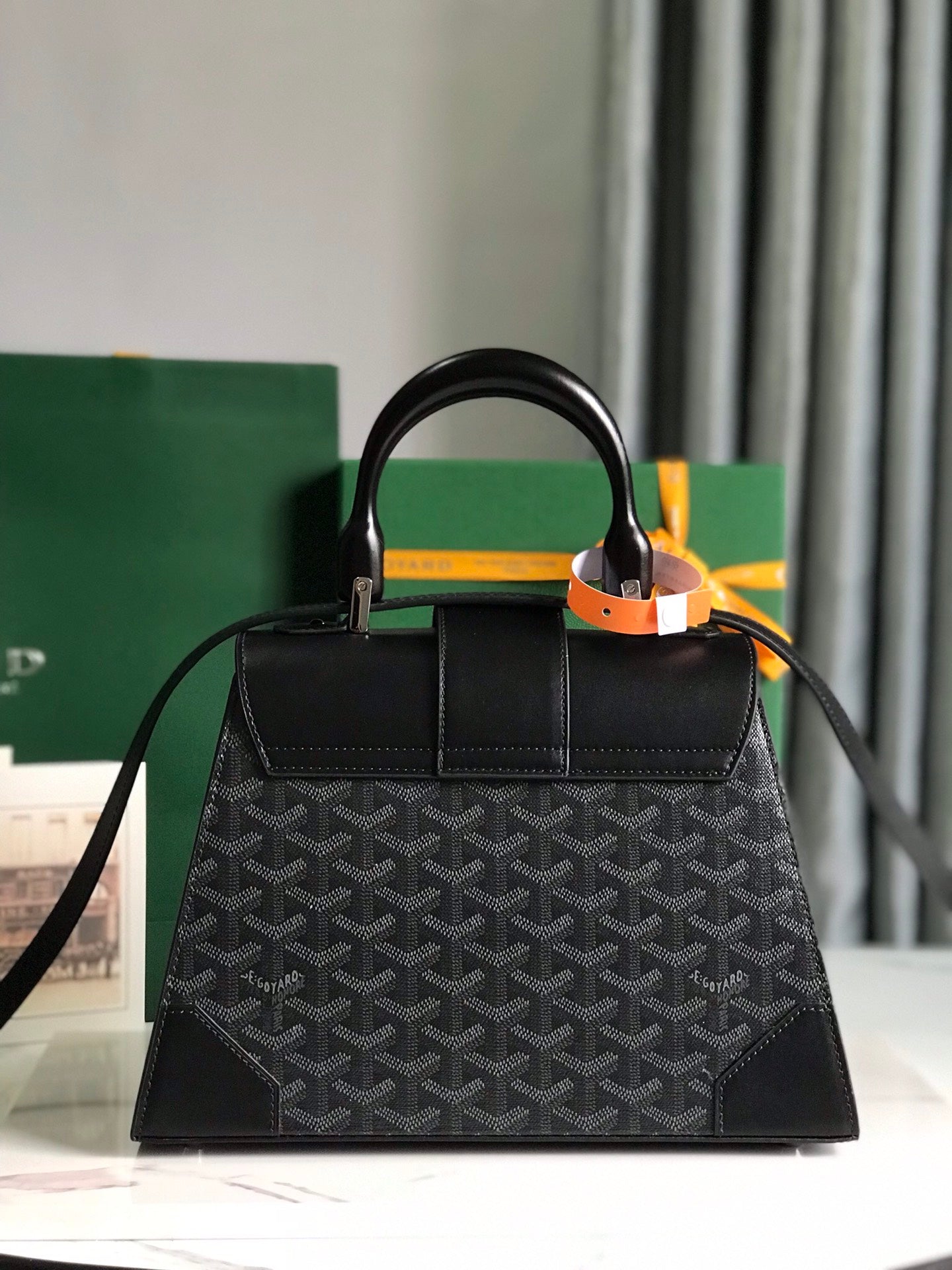 SA?GON PM BAG 28 IN BLACK GOYARDINE CANVAS AND CALFSKIN