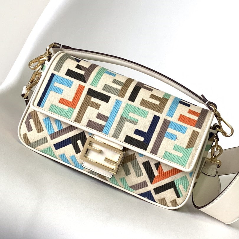 Bolso Fend Baguette de lona blanca y multicolor 27 con bordado FF Ghw