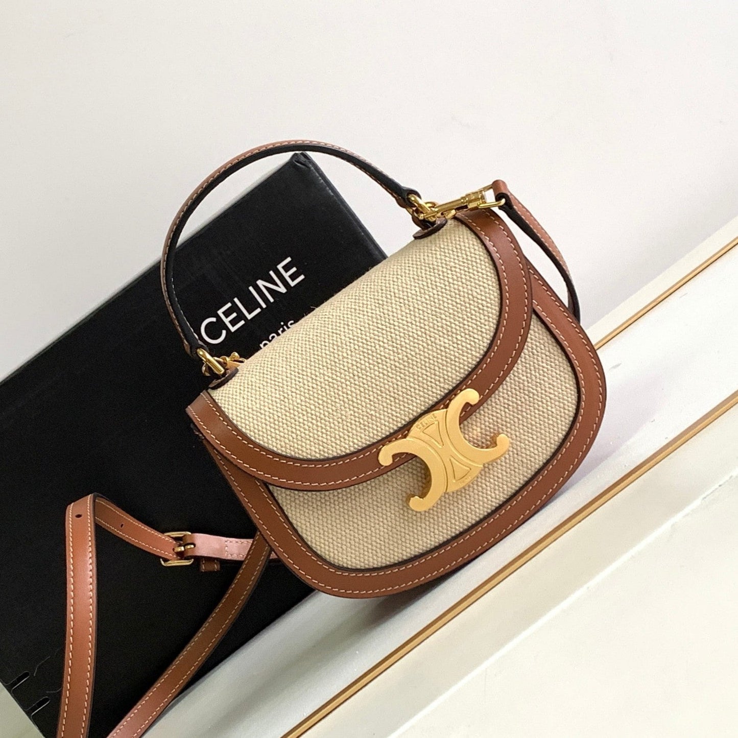 CADENA ADOLESCENTE BESACE TRIOMPHE 15,5 CM TEXTIL Y PIEL DE BECERRO TAN
