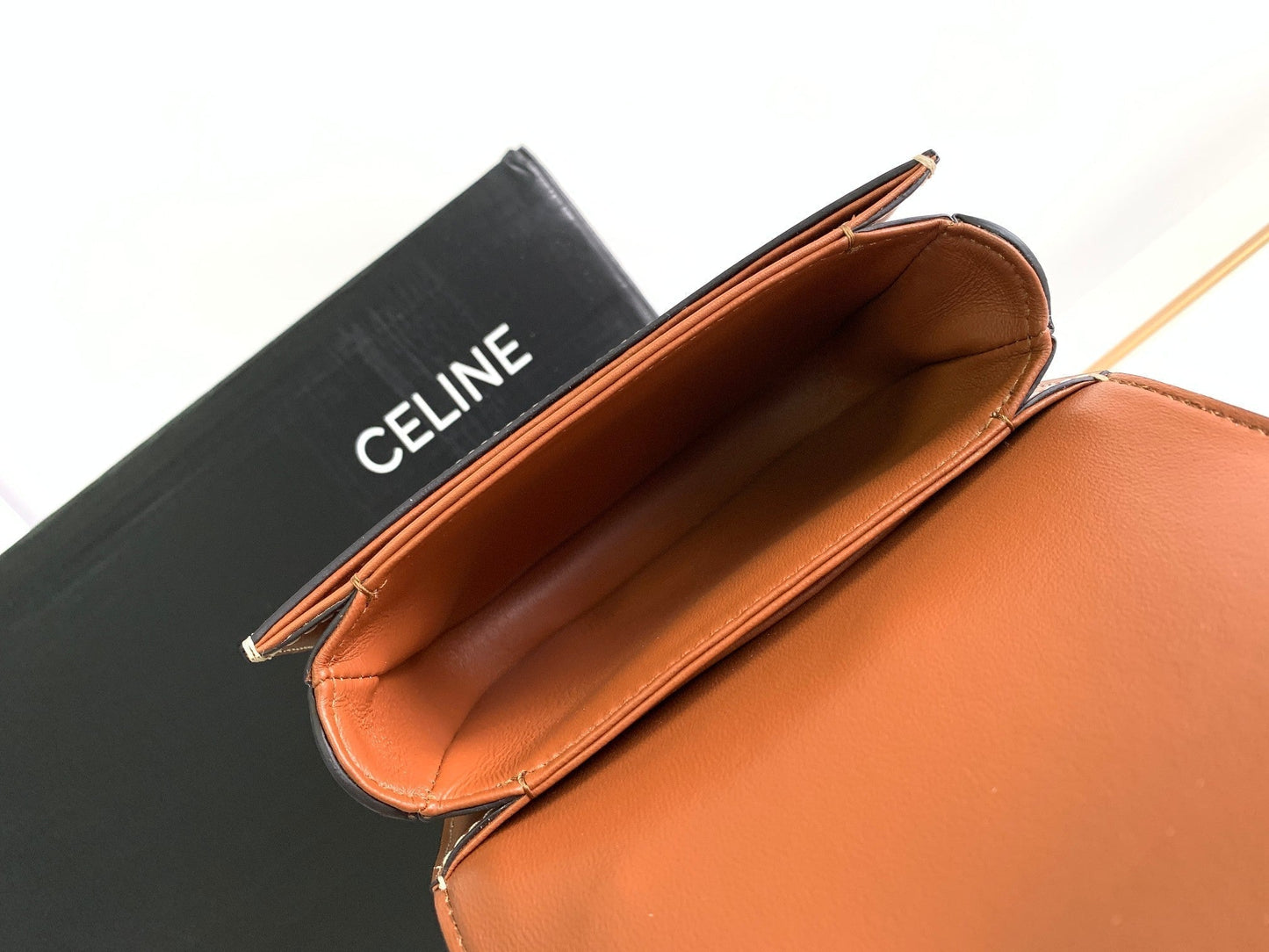 CADENA ADOLESCENTE BESACE TRIOMPHE 15,5 CM MONOGRAMA MARRÓN Y PIEL DE BECERRO TAN