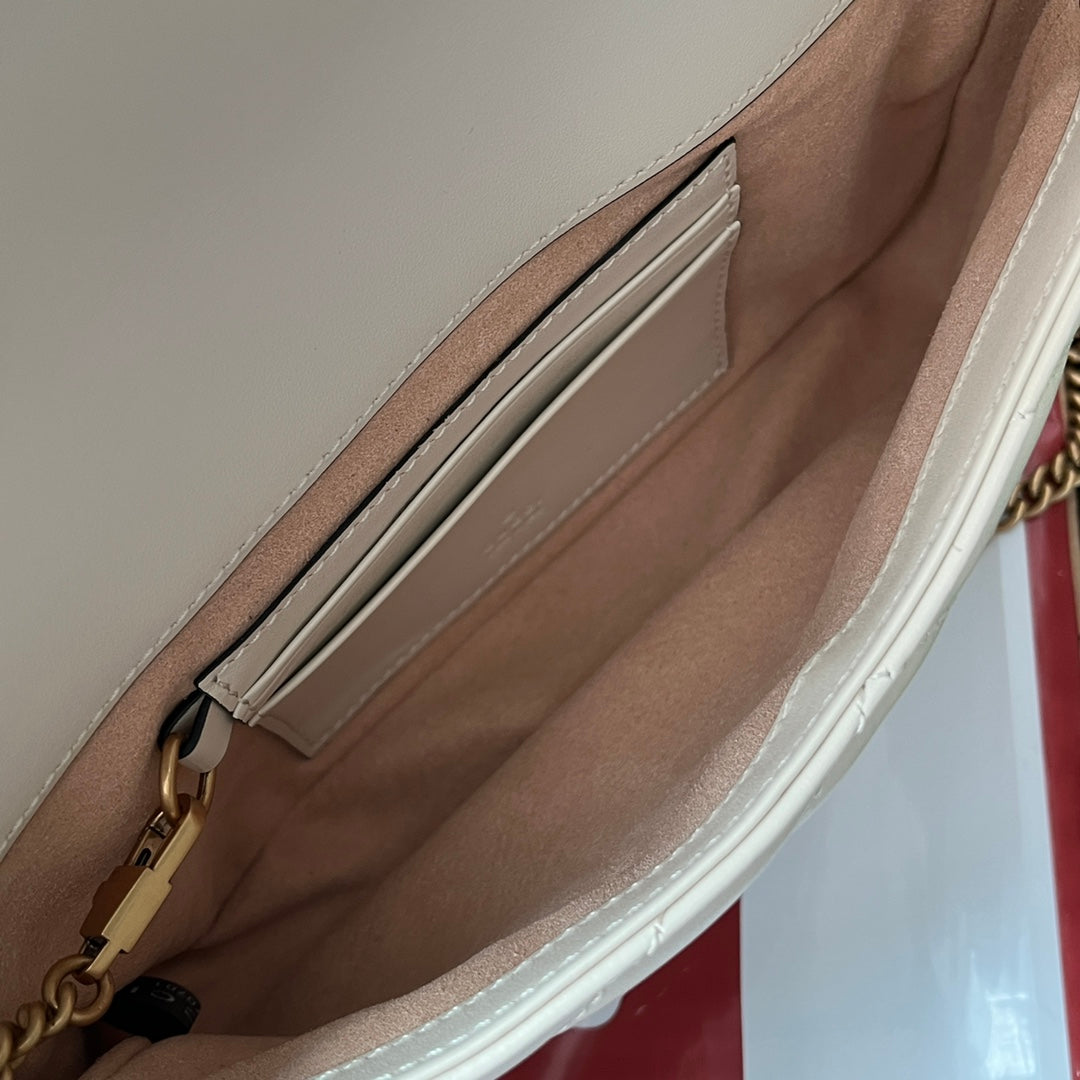 gg marmont 21cm white calfskin gold hardware