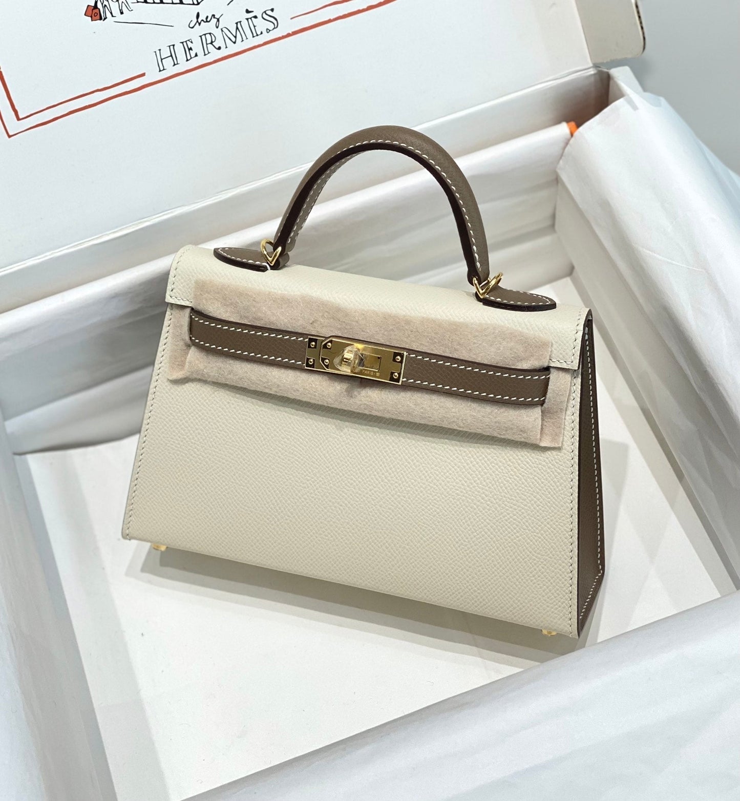 HM Mini Kelly 19 cm Crema Etoupe Epsom Herrajes dorados