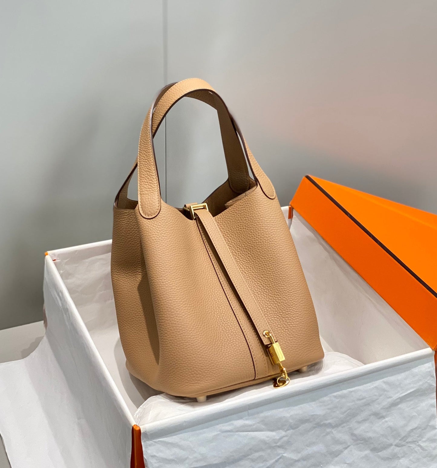 cerradura picotina 22 beige togo ghw