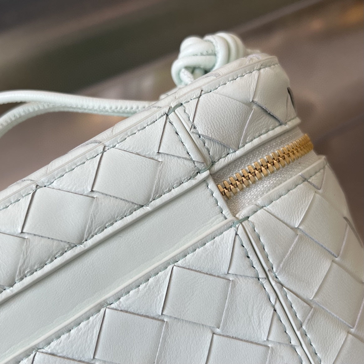 MINI VANITY CASE 18 EN CUIR D'AGNEAU BLANC