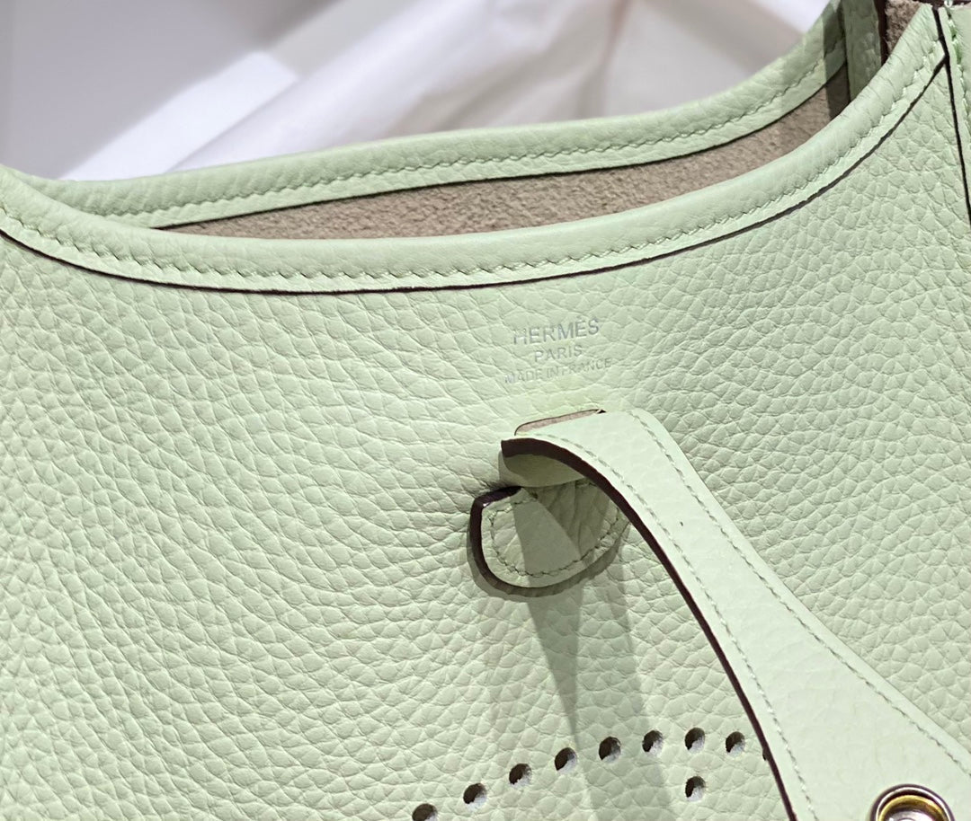 Mini Evelyne 18cm Verde Claro Togo Shw