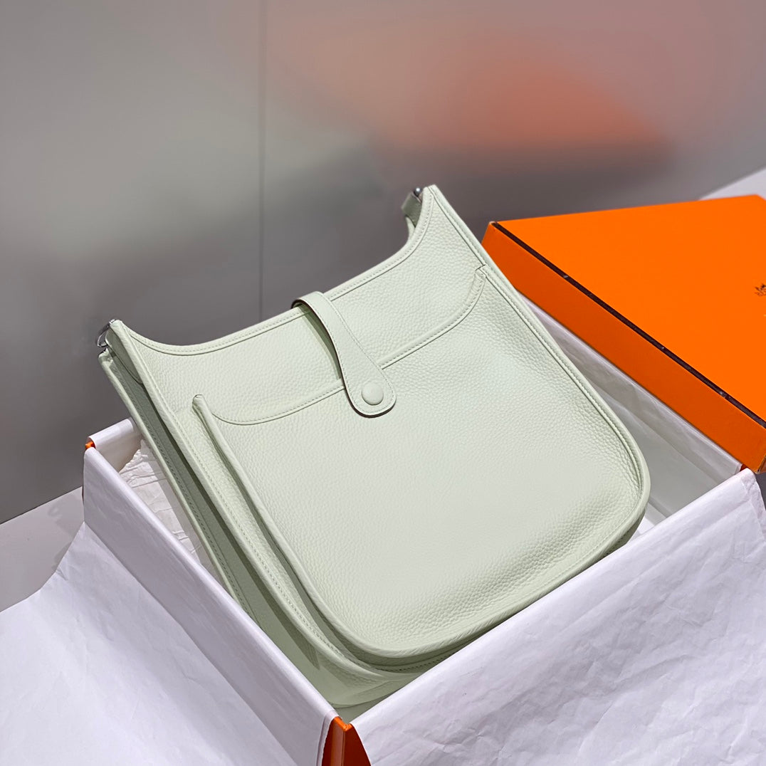 Evelyne 29 cm Vert Glacial Togo Quincaillerie Argentée