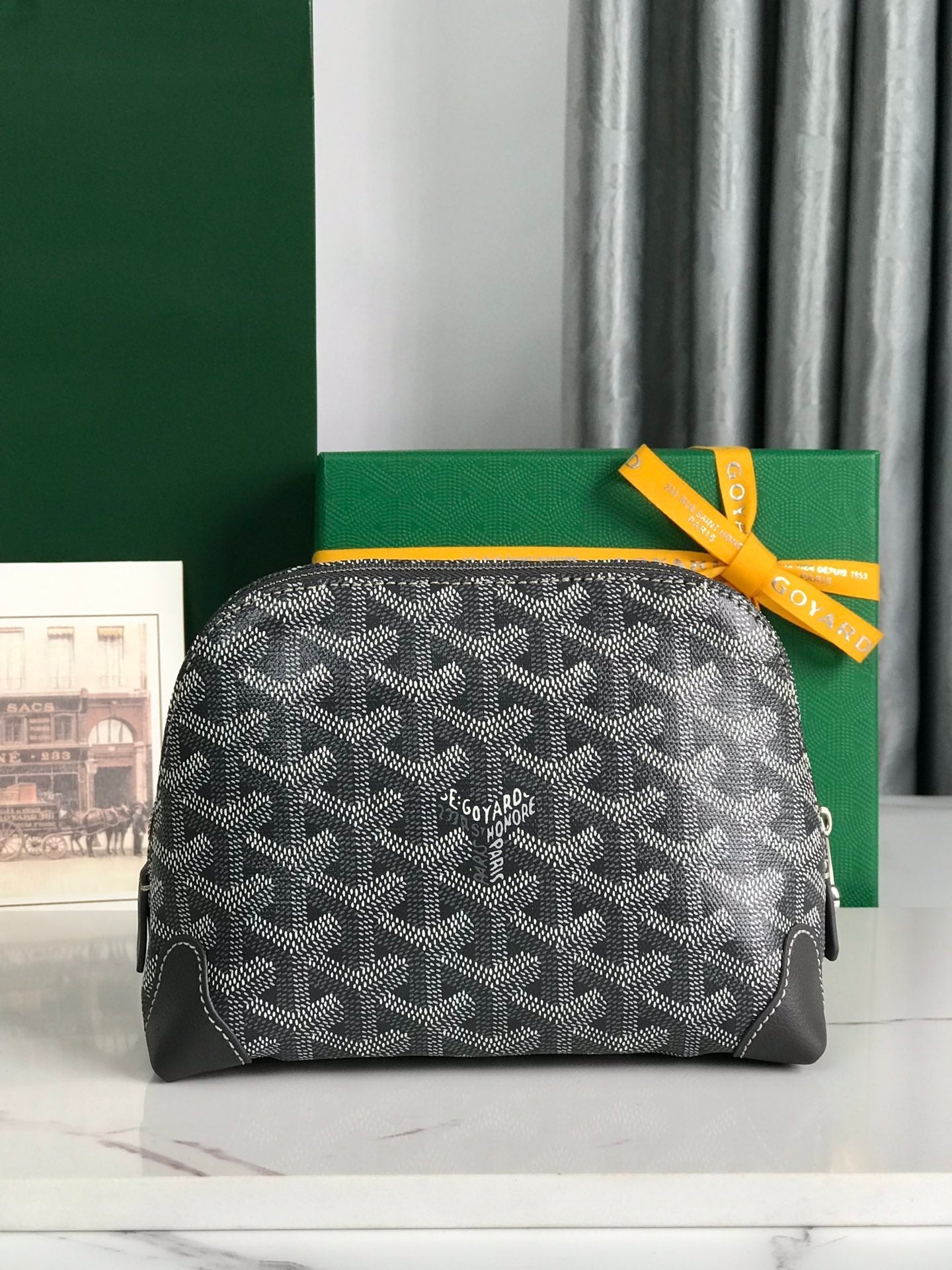 BOLSA DE COSMÉTICOS VEND?ME 17 EN LONA GOYARDINE GRIS NEGRA Y RIBETE DE PIEL DE BECERRO