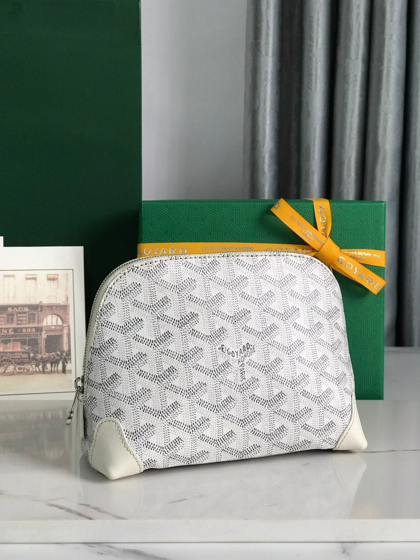 BOLSA DE COSMÉTICOS VEND?ME 17 EN LONA GOYARDINE BLANCA Y RIBETE DE PIEL DE BECERRO