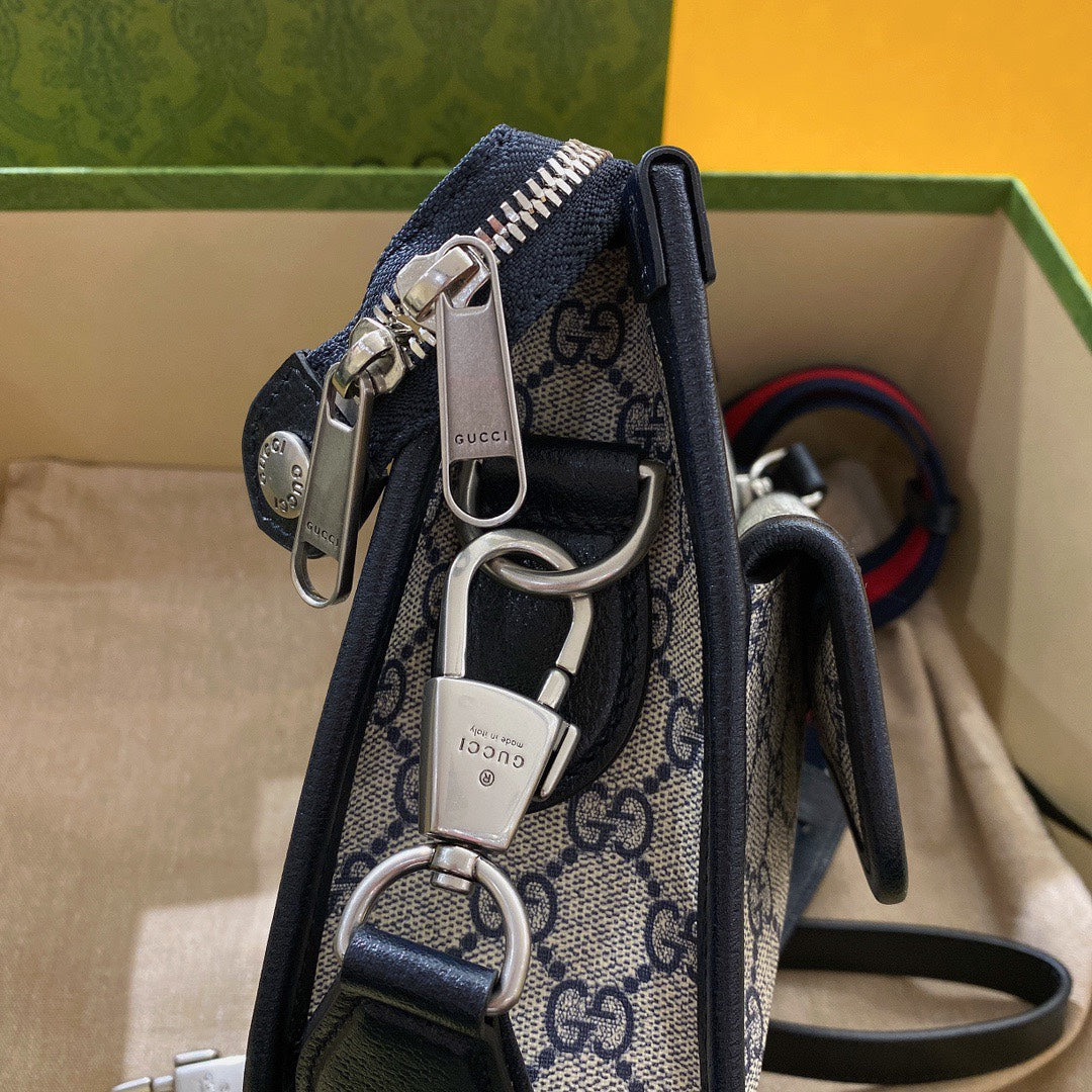 BOLSO BANDOLERA GG PEQUEÑO 21 CON ETIQUETA EN LONA BEIGE Y PIEL DE BECERRO NEGRA