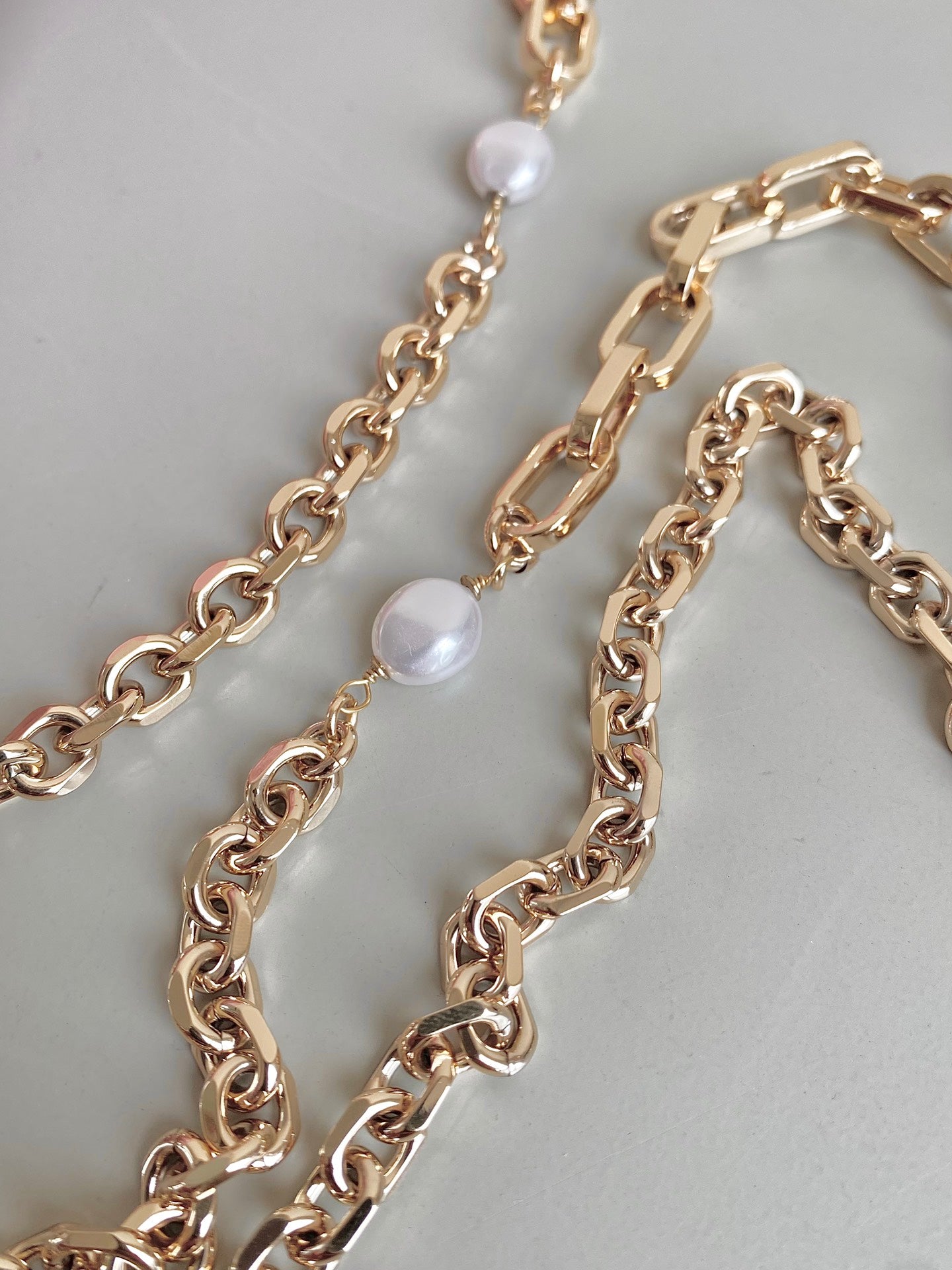 SAC À CHAÎNE LADY 21 EN CUIR D'AGNEAU ROSE VIF