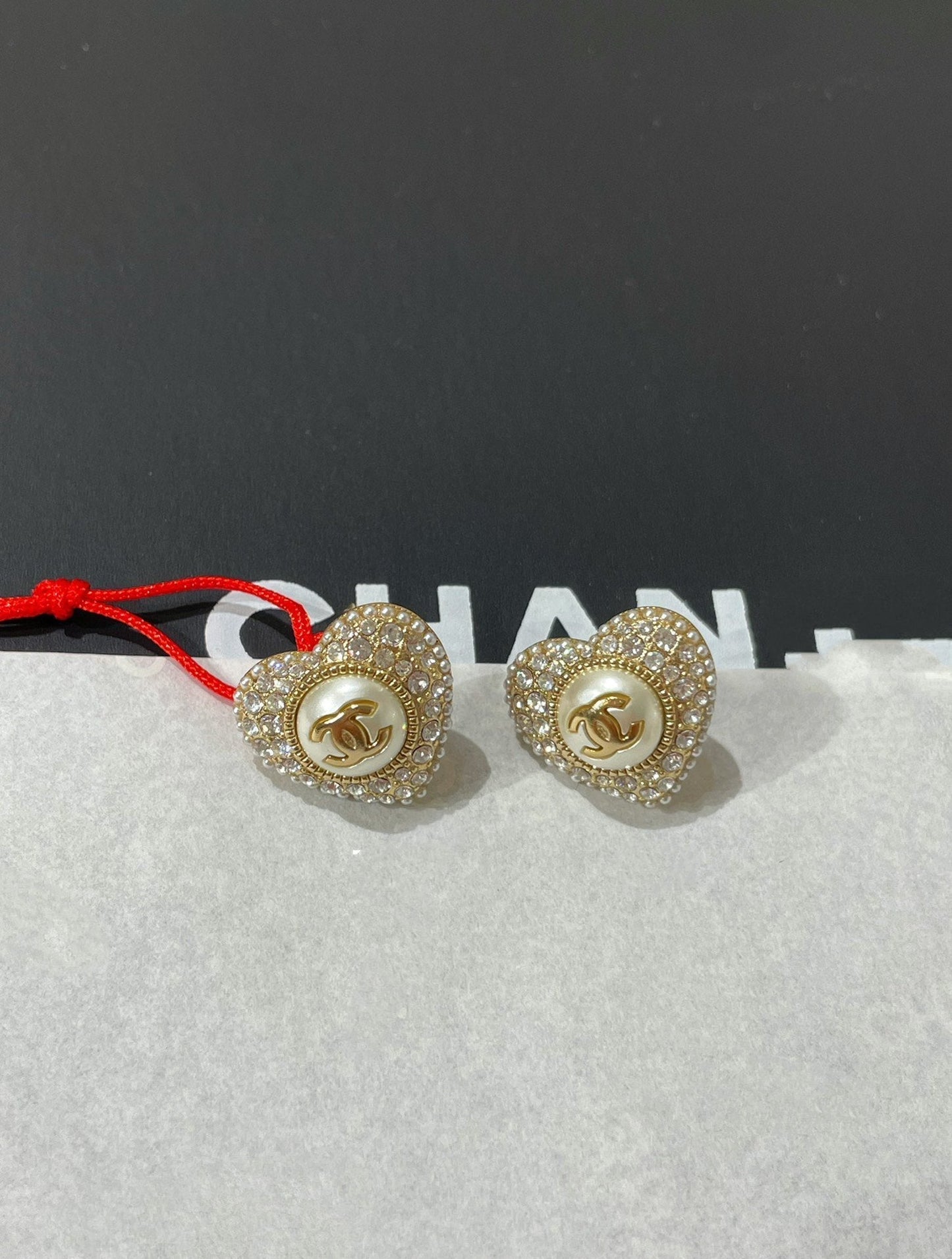 Pendientes de botón con forma de corazón de diamantes cc