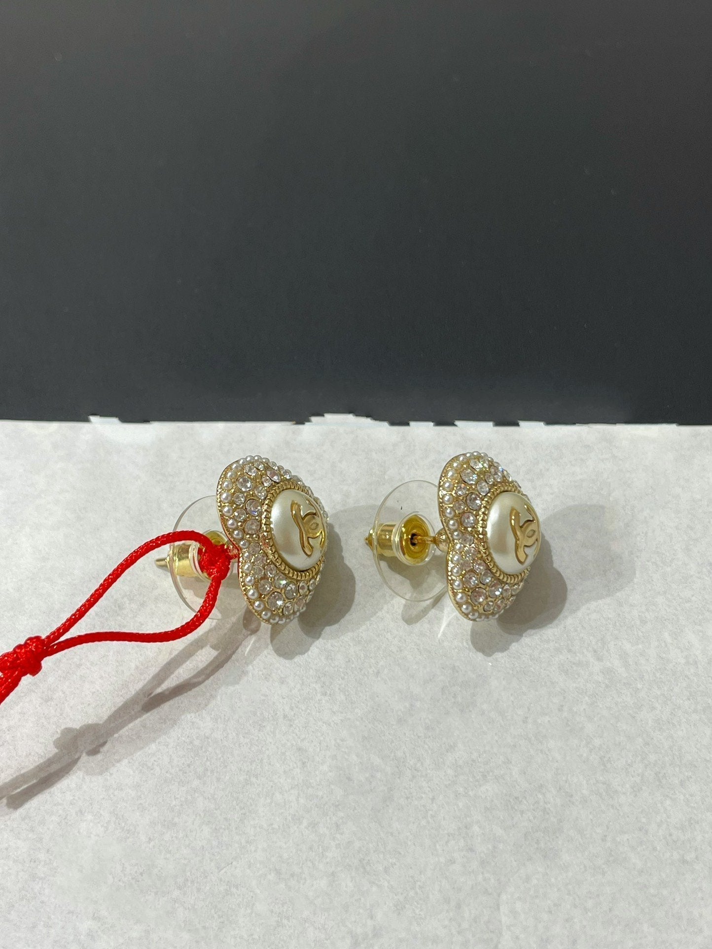 Pendientes de botón con forma de corazón de diamantes cc