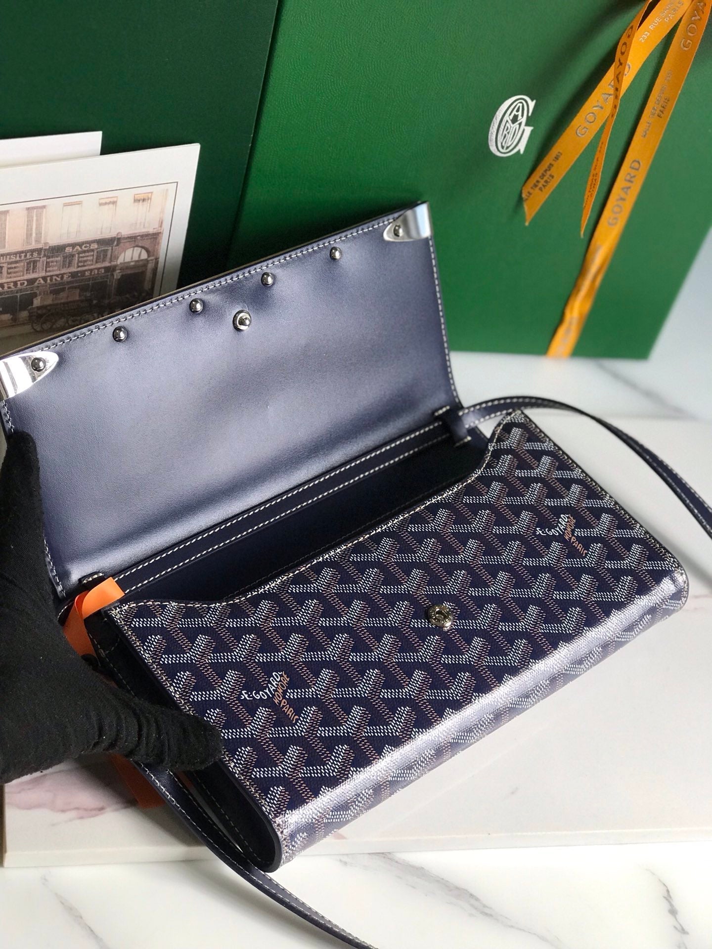 POCHETTE MONTE-CARLO PM 25 EN TOILE GOYARDINE BLEU MARINE
