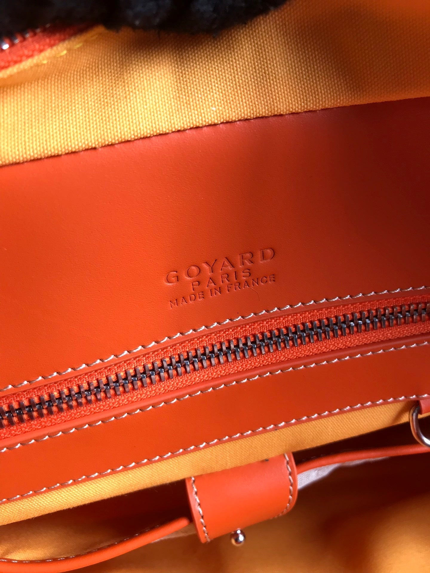ESTUCHE DOCUMENTOS AMBASSADA 35 EN LONA GOYARDINA NARANJA