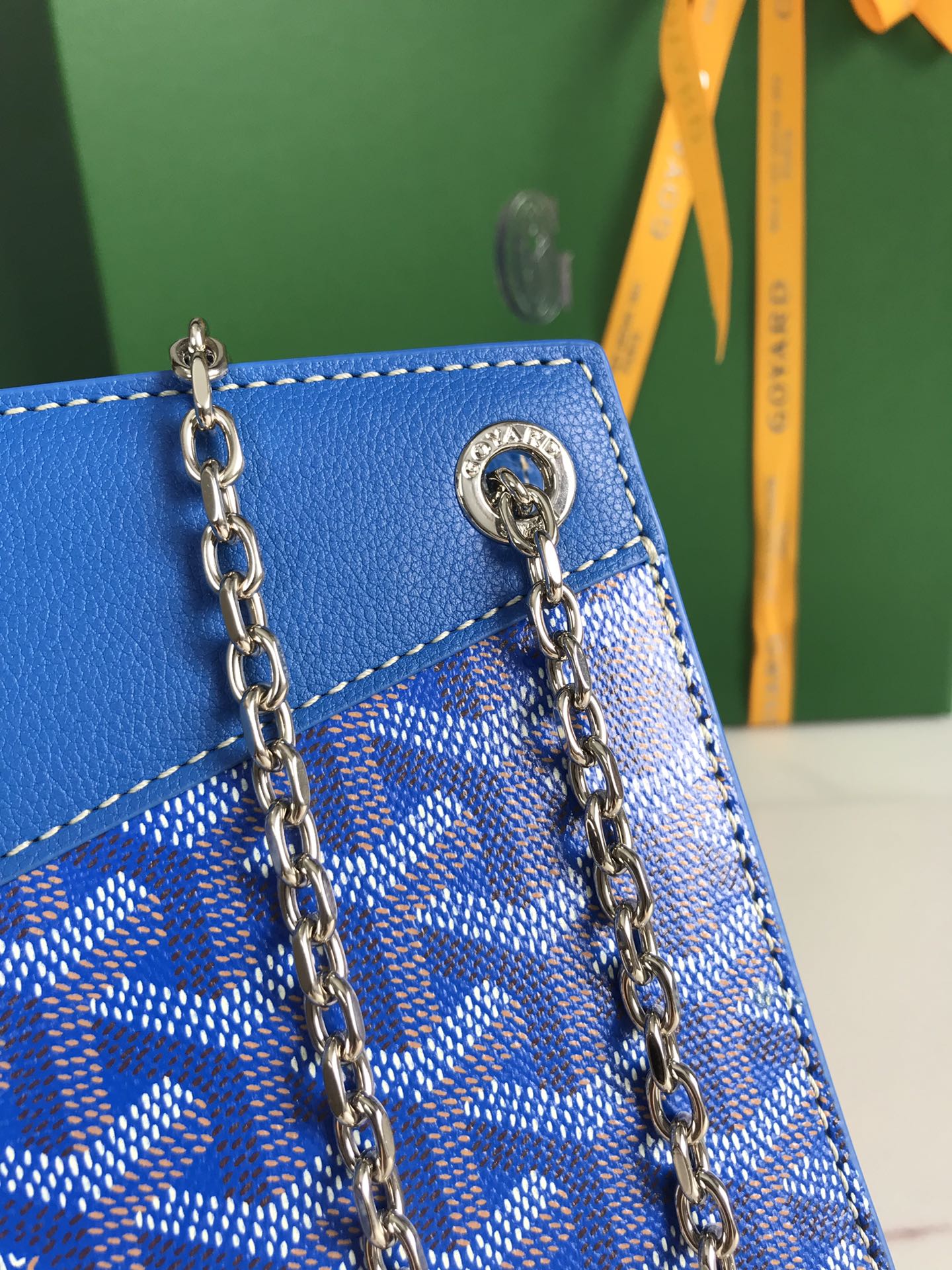 MINI BOLSO ROUETTE STRUCTUR¨¦ 21 EN LONA GOYARDINE AZUL ZAFIRO Y PIEL DE BECERRO