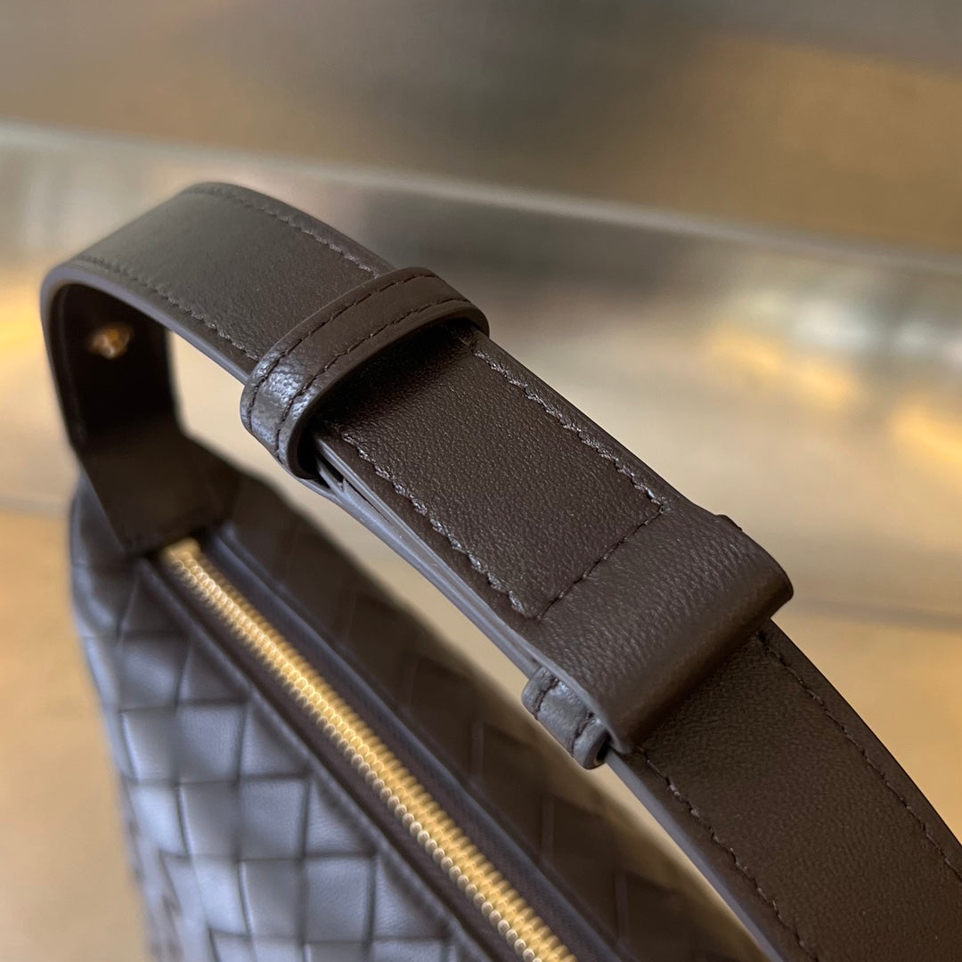 BOLSO WALLACE 22 PIEL DE BECERRO CHOCOLATE