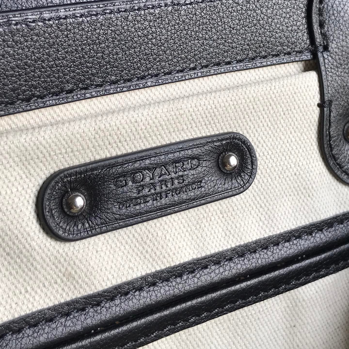 SAC SAIGON SOUPLE 34 EN TOILE GOYARDINE NOIRE ET CUIR DE VEAU