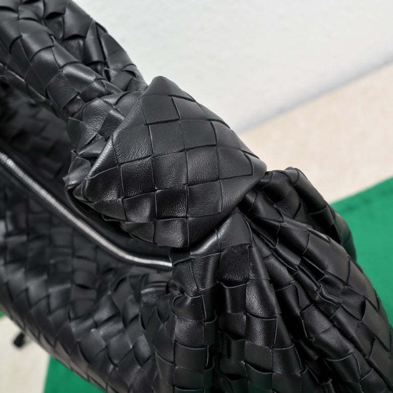 Jodie 48 pequeña de piel de cordero negra