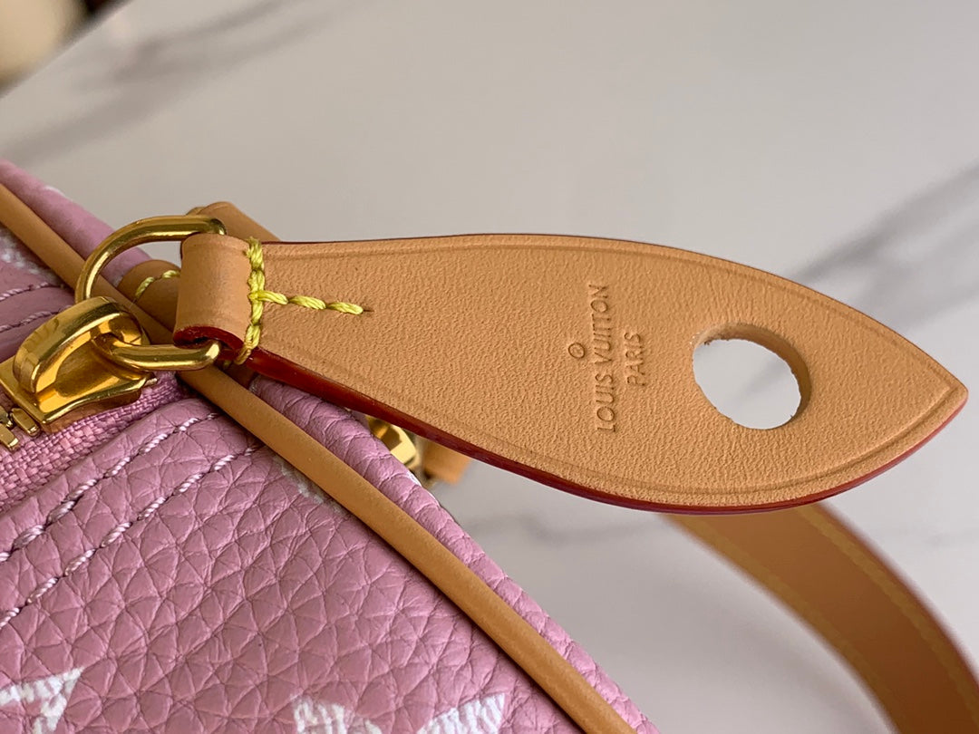 SPEEDY P9 BANDOULI¨¨RE 40 IN FLAMINGO PINK MONOGRAM CALFSKIN