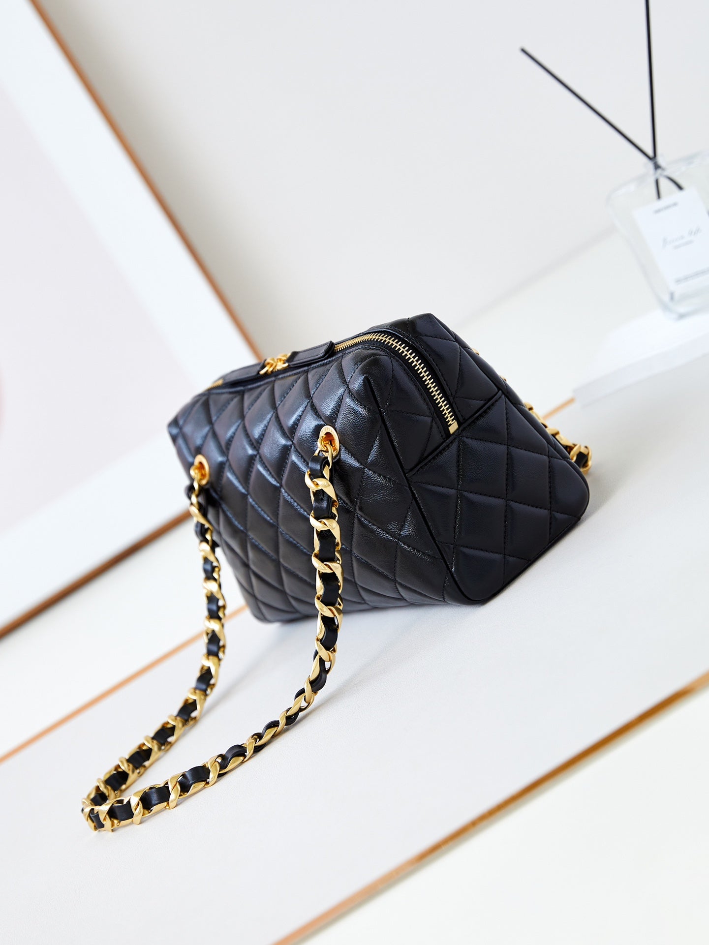 Bolsa de bolos CC 24K de 25 cm de piel de cordero encerada negra