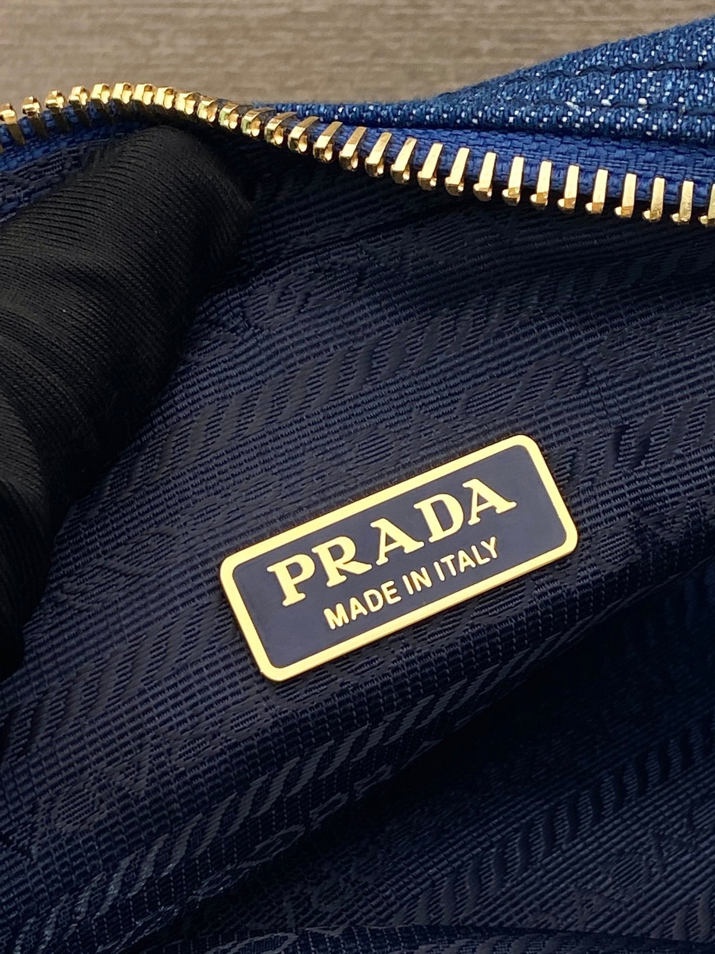 MINI SAC 14 EN DENIM BLEU AZUR QUINCAILLERIE DORÉ