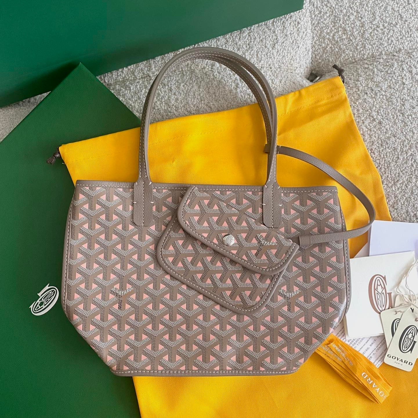MINI SAC ANJOU 20 EN TOILE GOYARDINE ROSE ET CUIR DE VEAU GRIS MIXTE