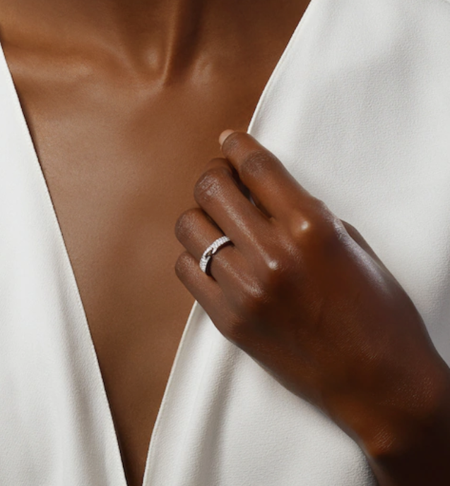 BAGUE DIANA ALLIANCE LIENS VIDENCE PAVÉE DIAMANTS 4 MM