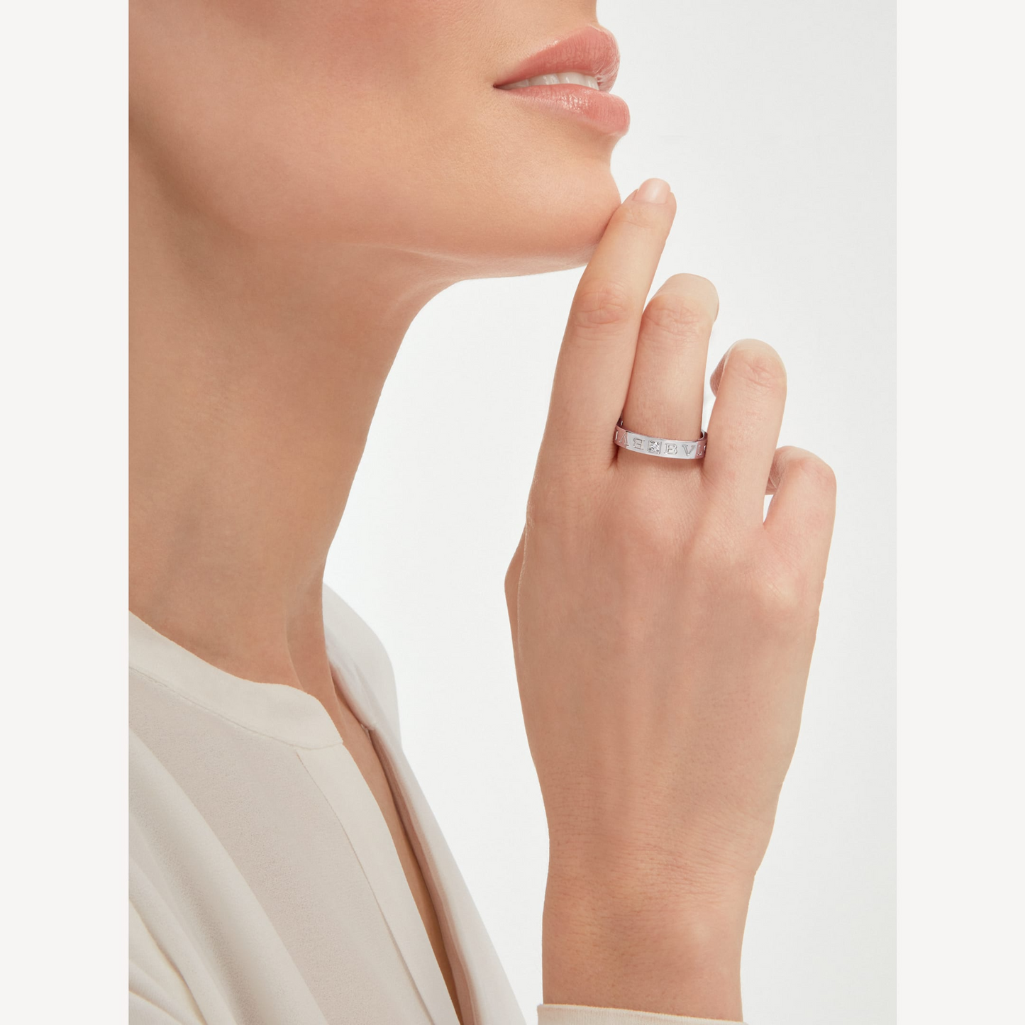 DIANA ZERO 1 ESSENTIAL CON ANILLO DE DIAMANTES