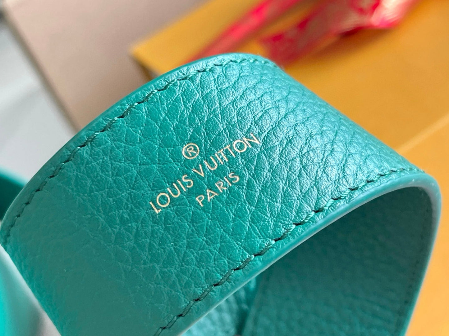 HARDWARE CAPUCINES MINI 21 VERDE OSCURO TAUILLON ORO