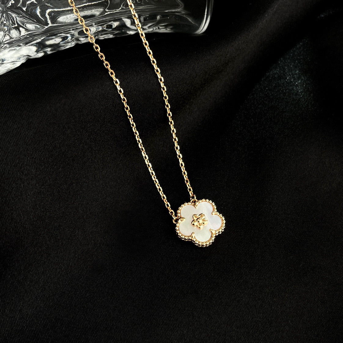 DIANA LUCKY WHITE MOP PLUM BLOSSOM NECKLACE