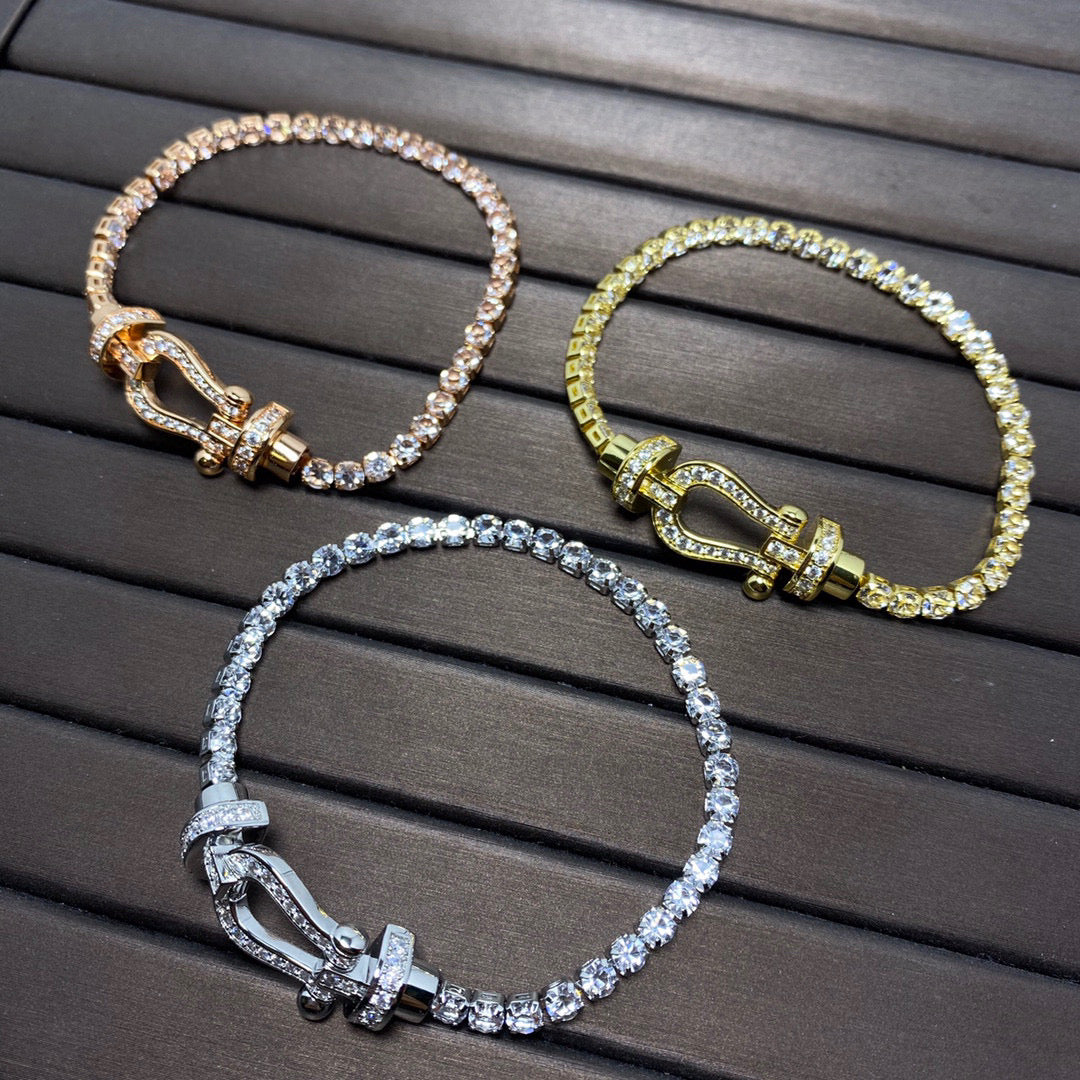 DIANA FORCE HORSESHOE DIAMOND TENNIS BRACELET
