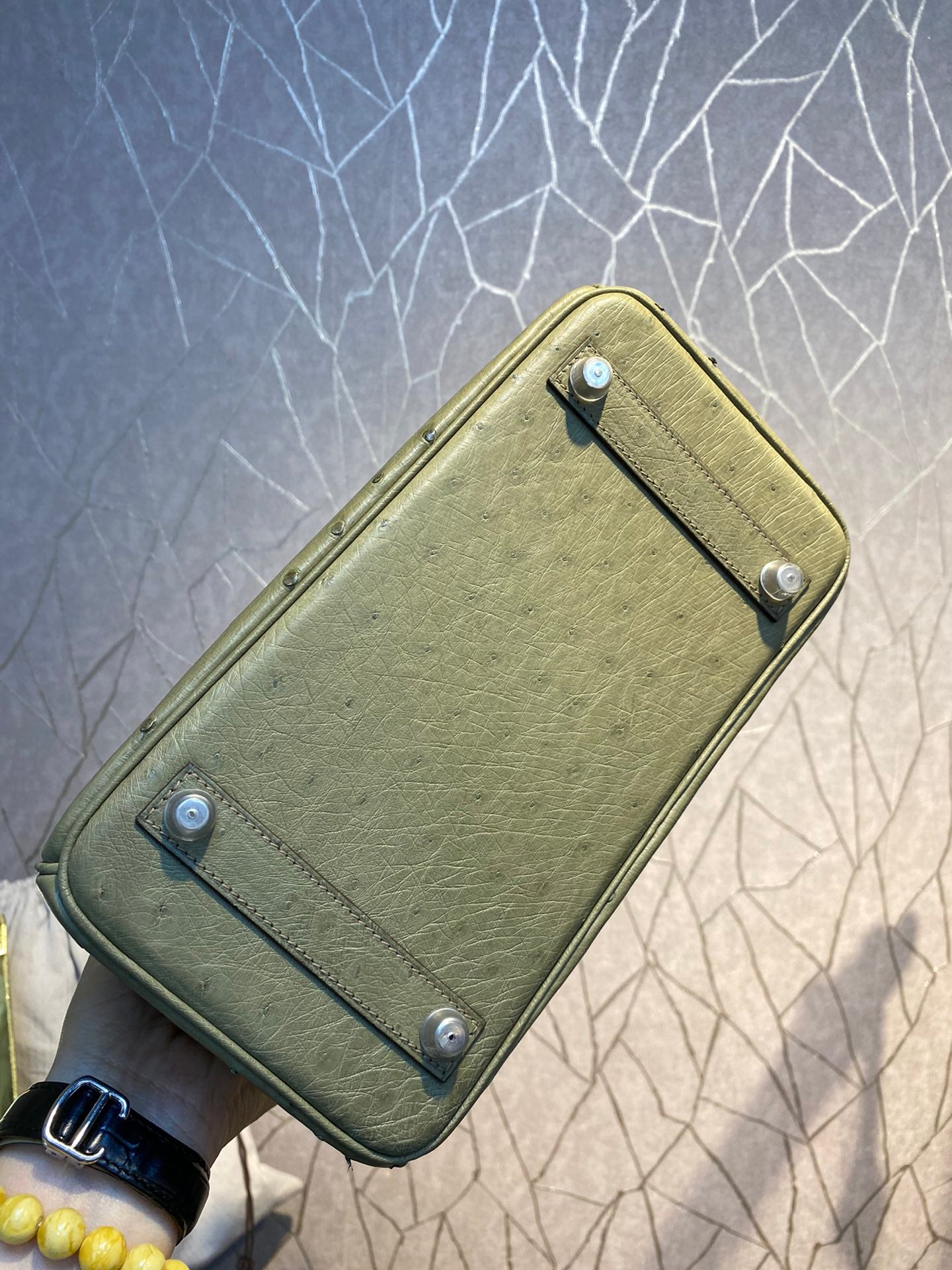 HM BIRKIN 30CM CUIR D'AUTRUCHE KAKI QUINCAILLERIE ARGENTÉE
