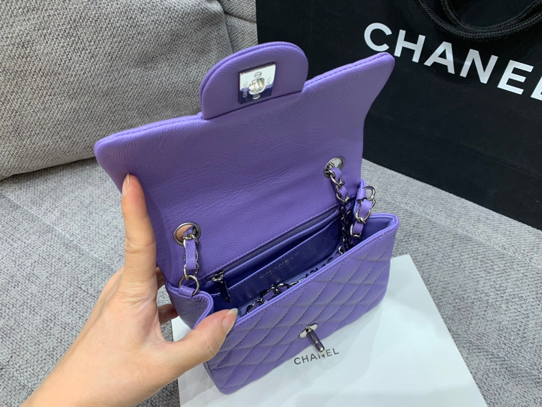 MINI SAC À RABAT CARRÉ 17 CM VIOLET CAVIAR QUINCAILLERIE ARGENTÉE