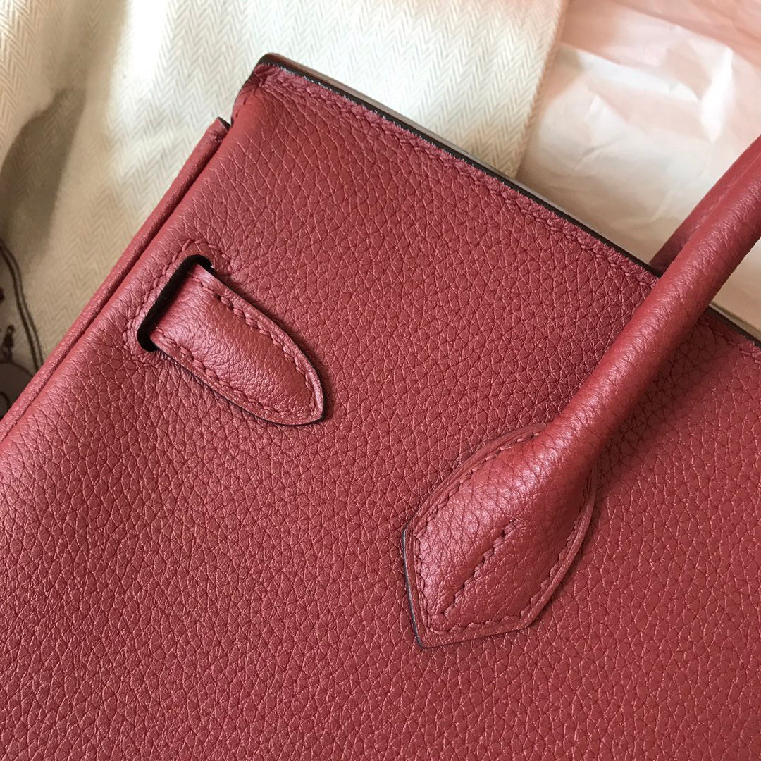 HM BIRKIN 25 CM VINO TINTO TOGO PIEL HIERROS DORADOS