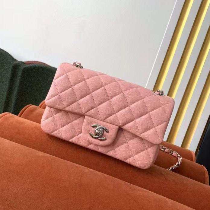 Bolso Mini con Solapa 20cm Piel Caviar Rosa Herrajes Plateados
