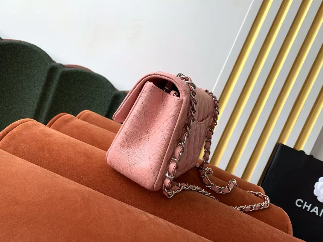 Bolso Mini con Solapa 20cm Piel Caviar Rosa Herrajes Plateados