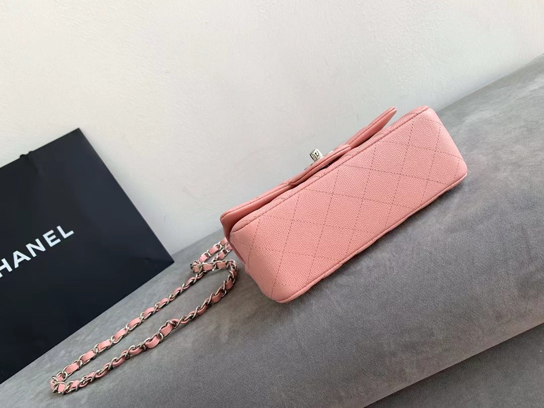 Bolso Mini con Solapa 20cm Piel Caviar Rosa Herrajes Plateados