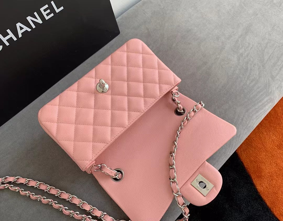 Bolso Mini con Solapa 20cm Piel Caviar Rosa Herrajes Plateados